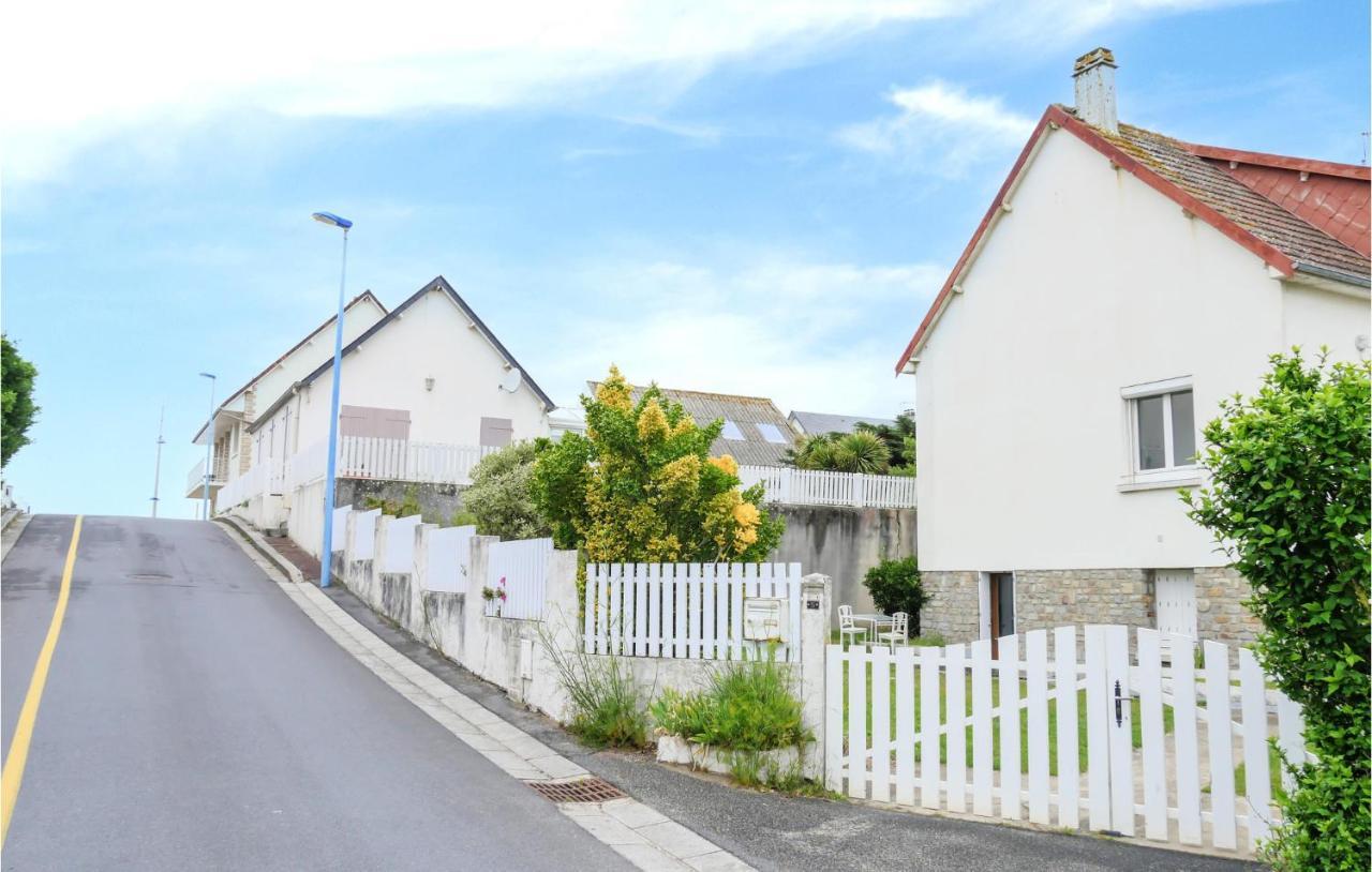 Gorgeous Apartment In Pirou With Kitchen Exterior photo