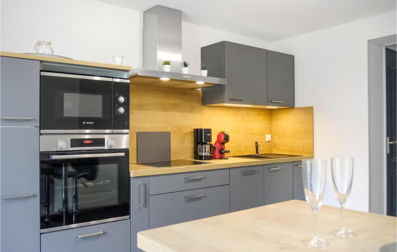 Gorgeous Apartment In Pirou With Kitchen Exterior photo